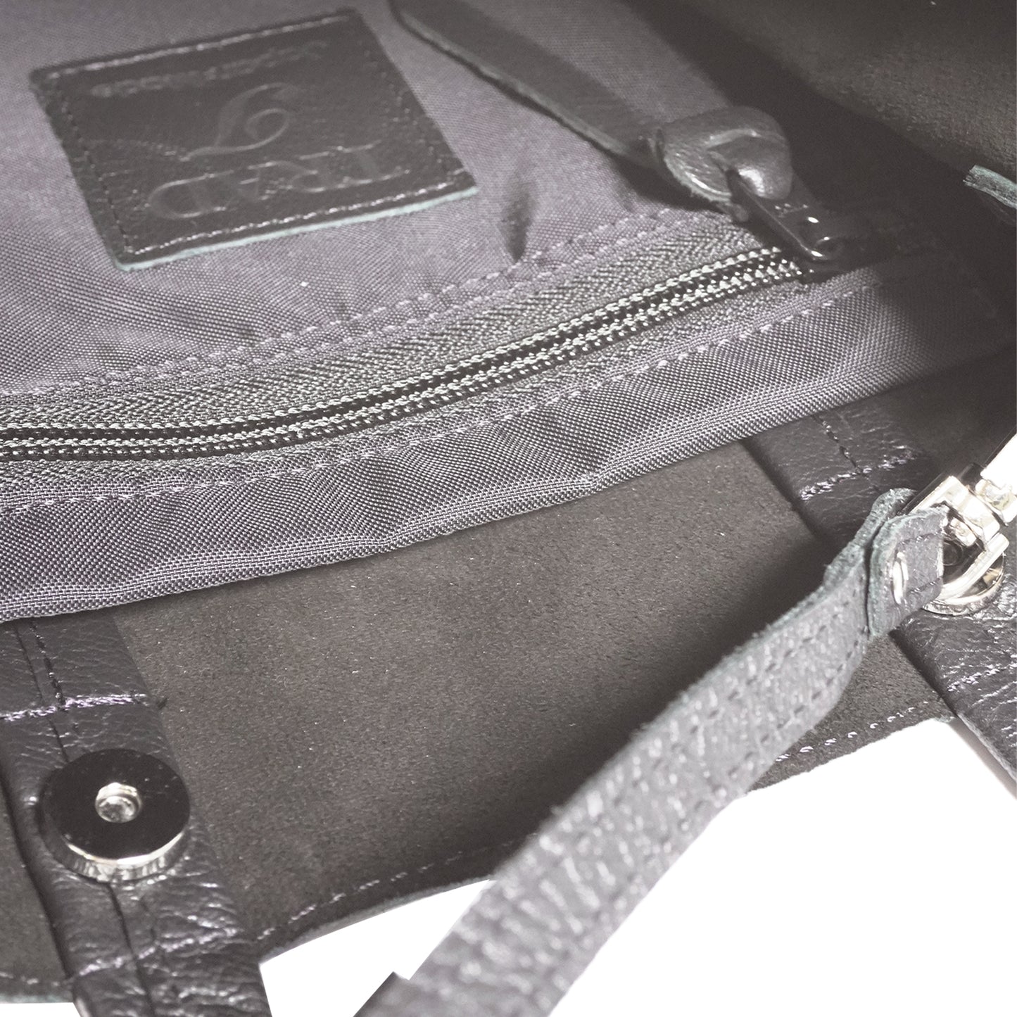 TB104 撥水レザー2way タテ型トートバッグM