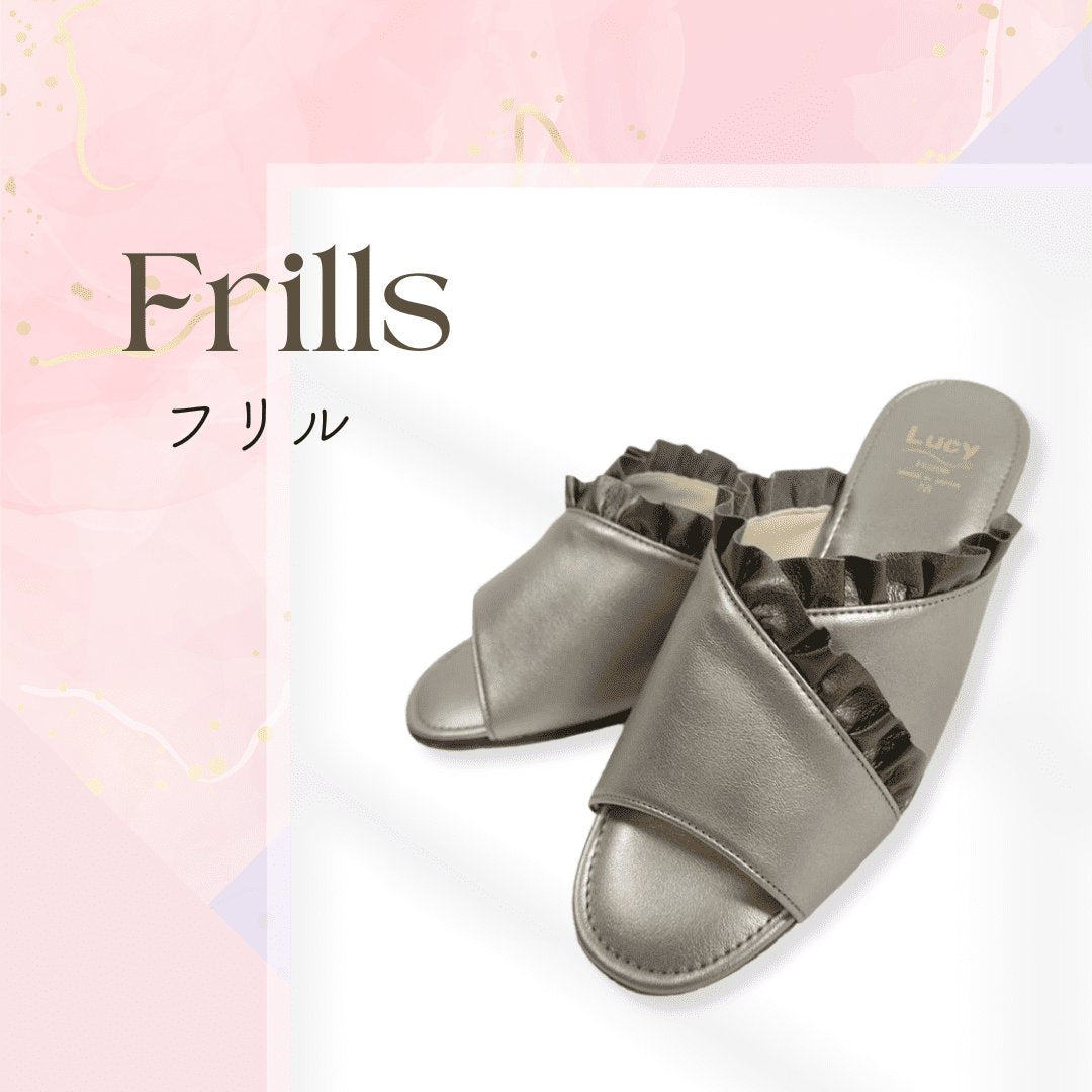【直営店買付】melissa・Lucy Slide ロックスタッズサンダル 直営店買付】melissa・Lucy Slide ロックスタッズサンダル