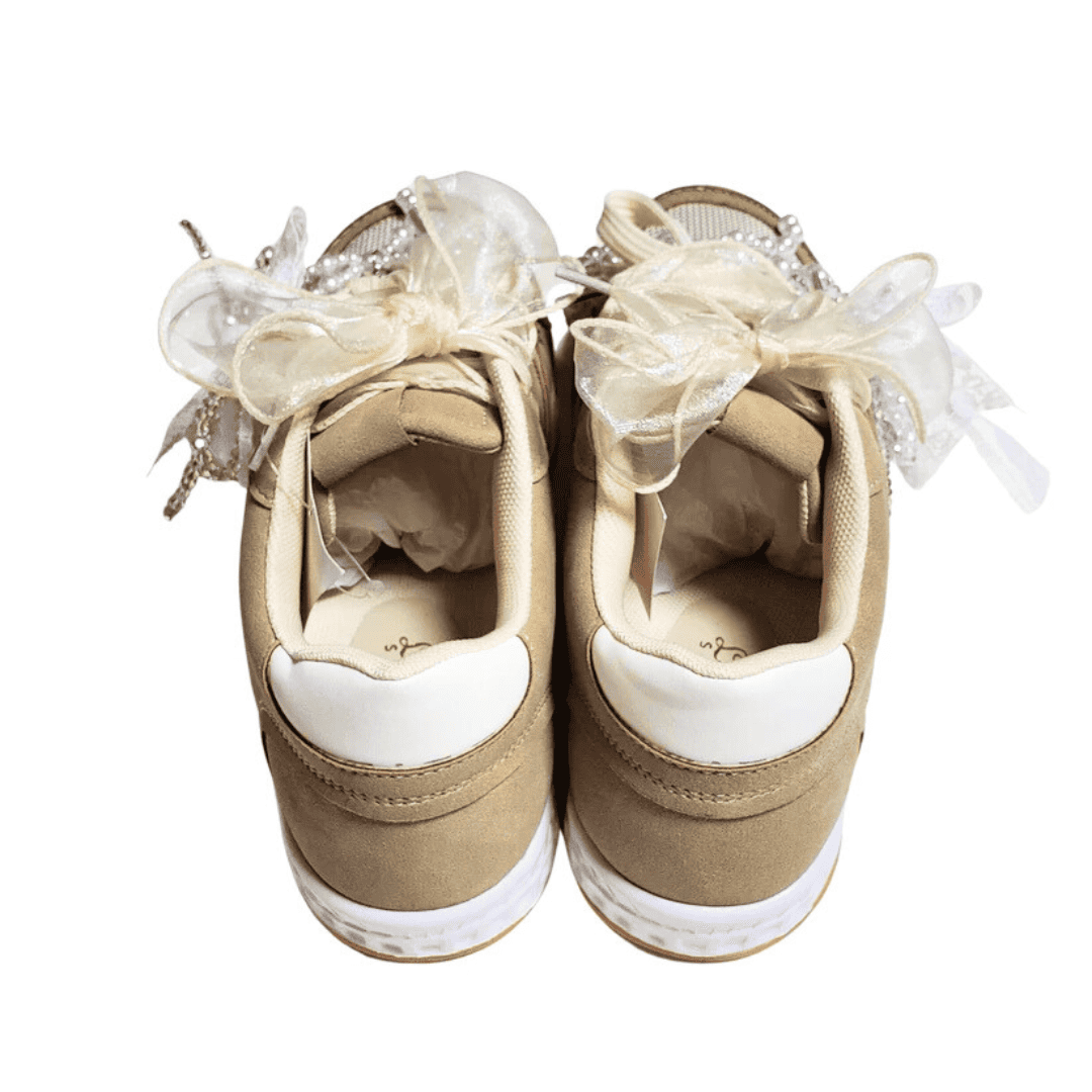 MKD5331 限定スニーカー「ハッピーフラッター」